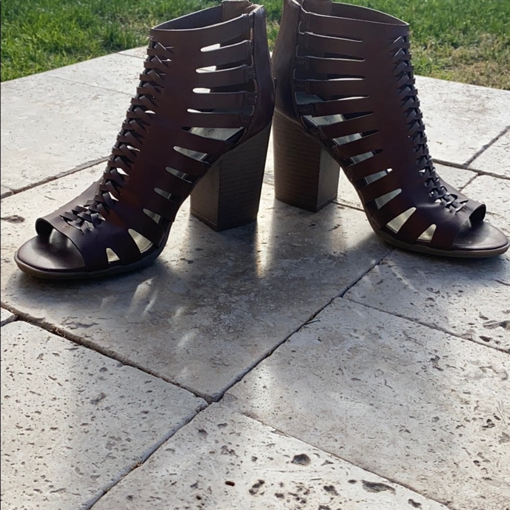 Indigo Road shoes - Picture 2 of 5